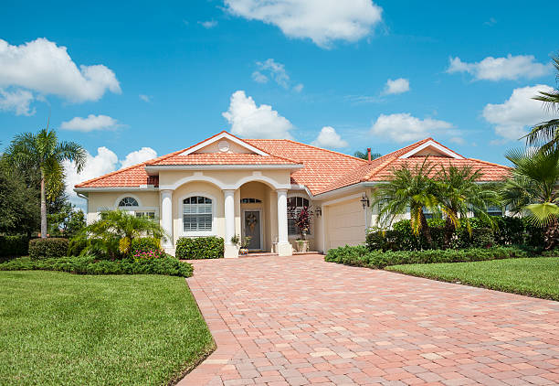 Best Driveway Paving Contractor  in New Castle, DE